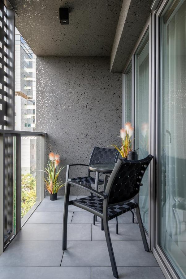 Kairos Apartments -Tower II Premium - Darmowy Parking, Silownia, Sauna - Scisle Centrum