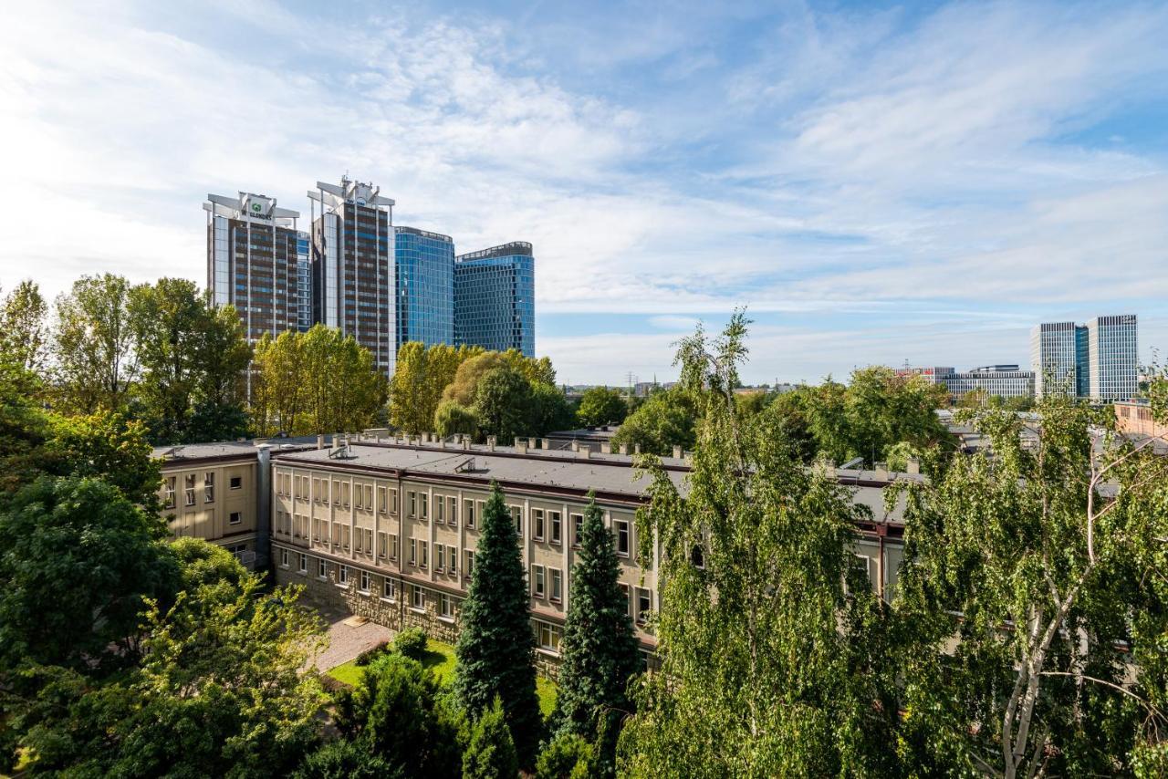 Apartment Kairos Apartments -Tower II Premium - Darmowy Parking, Silownia, Sauna - Scisle Centrum